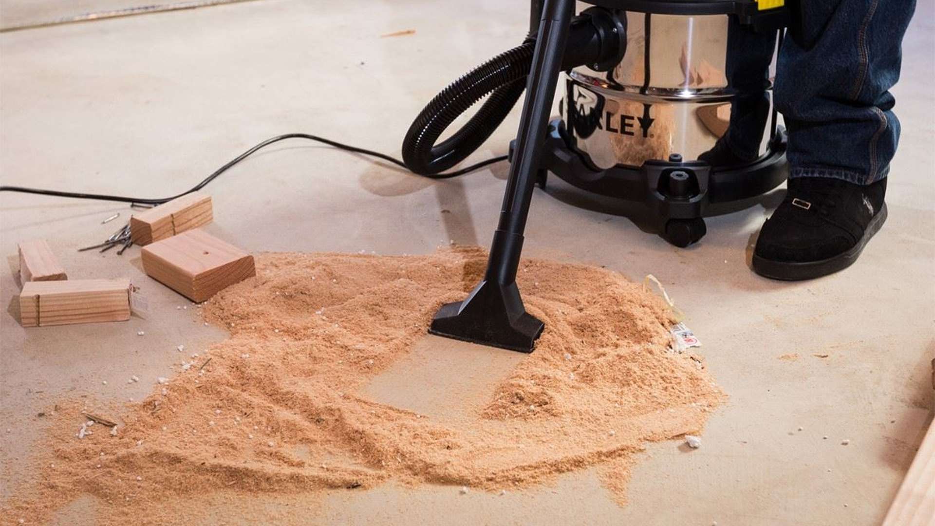 Máy hút bụi Stanley hút cát