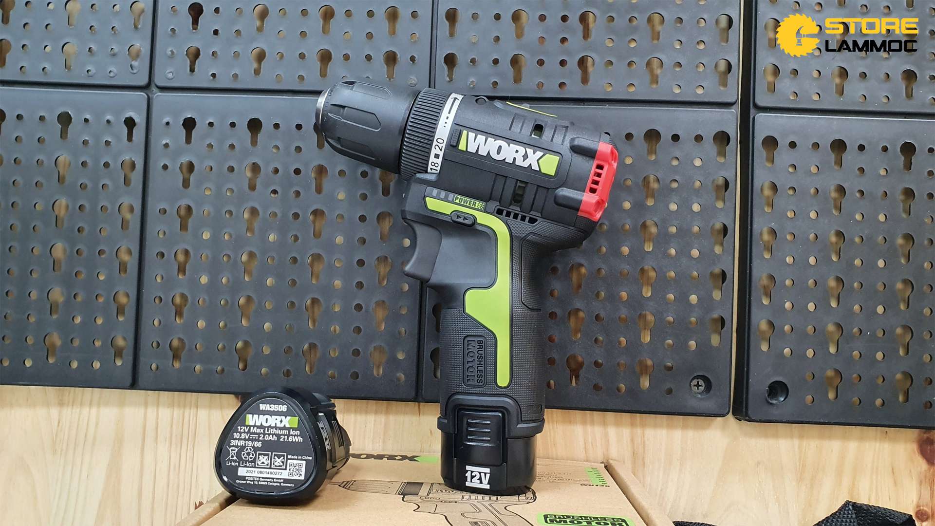 Máy khoan bắn vít pin 12V Worx Green WU130