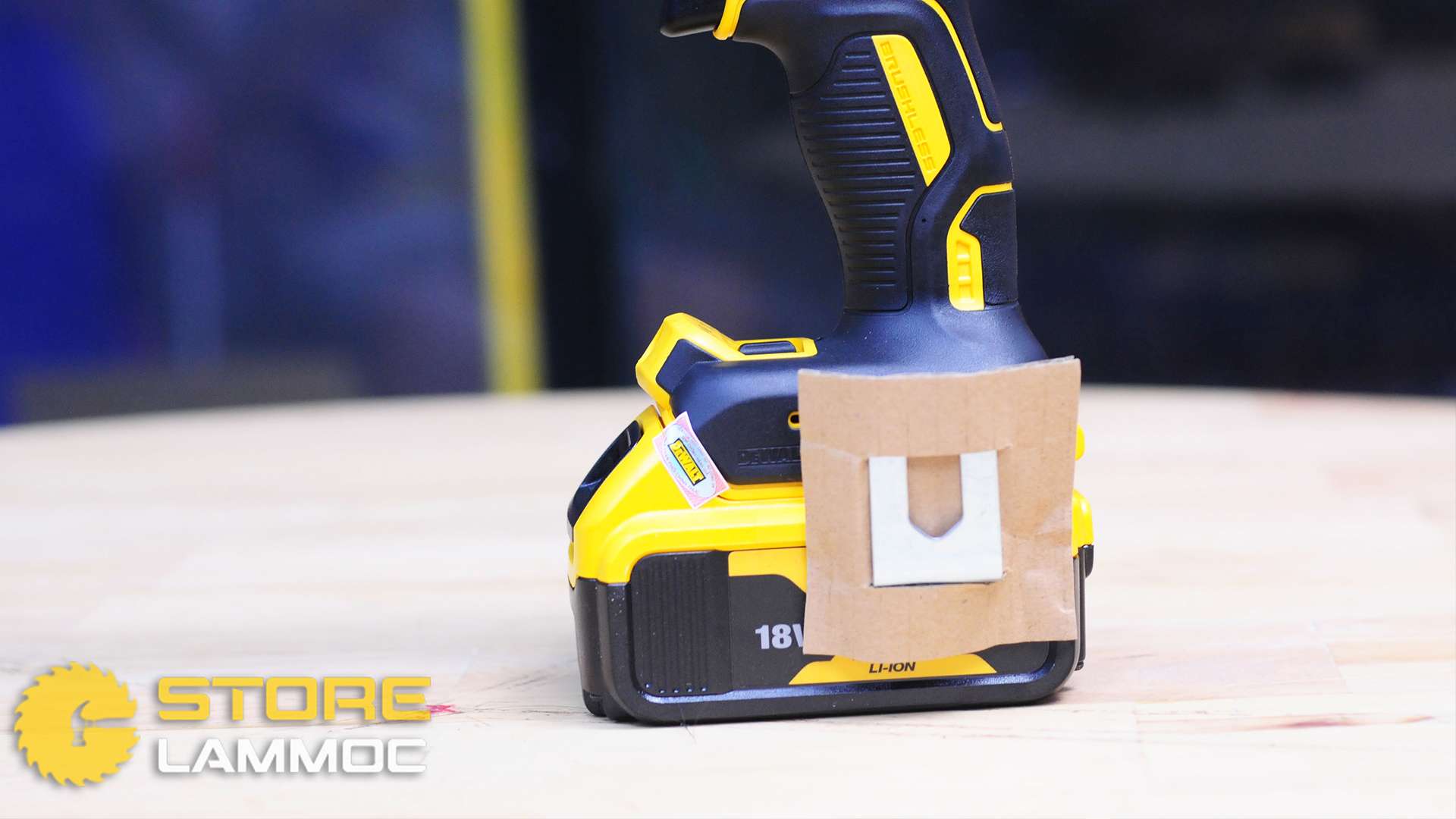 Máy khoan pin 20V Dewalt DCD796M2 (2 pin 4ampe)
