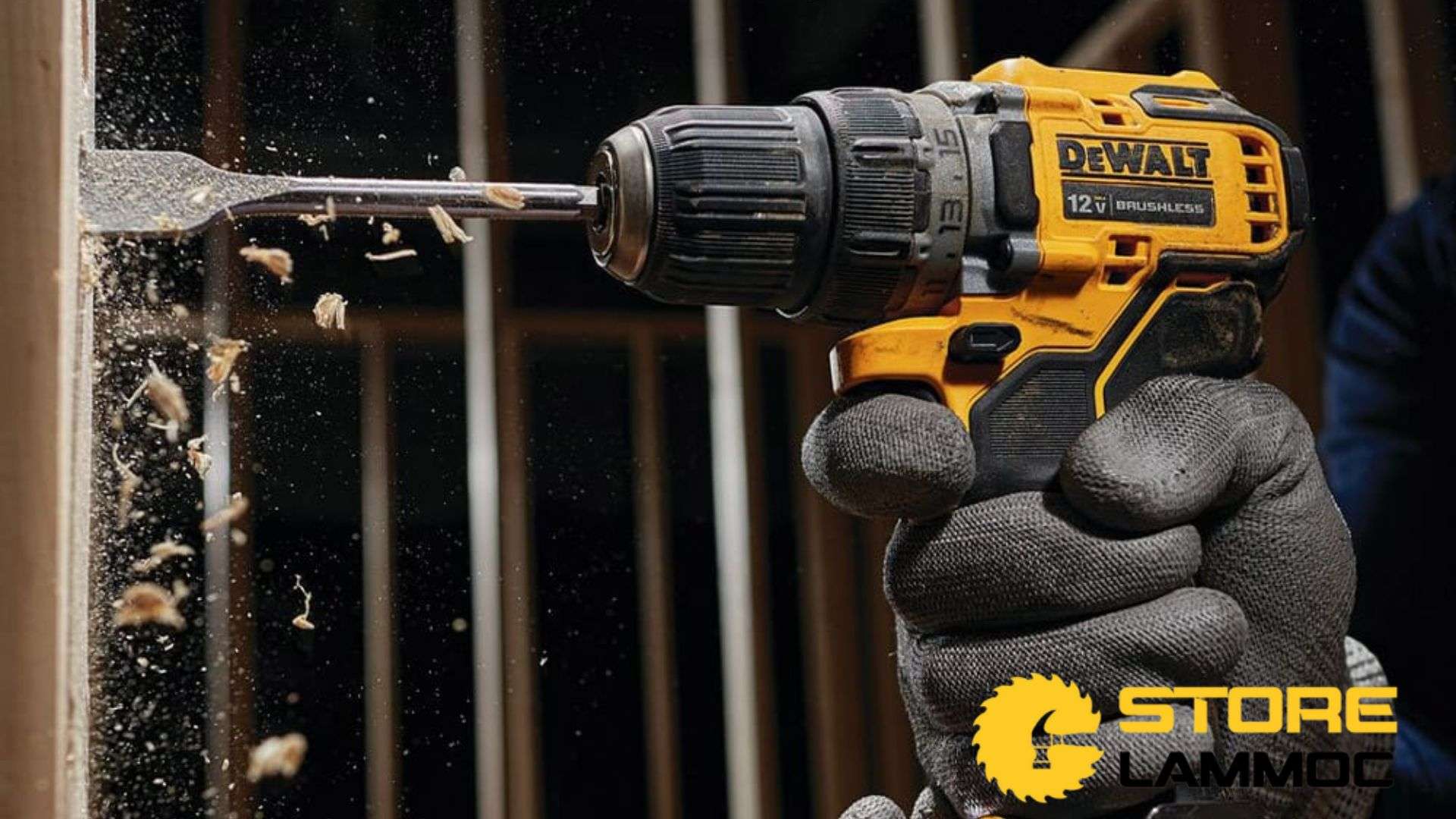 Sức mạnh của Máy khoan pin Dewalt 12V
