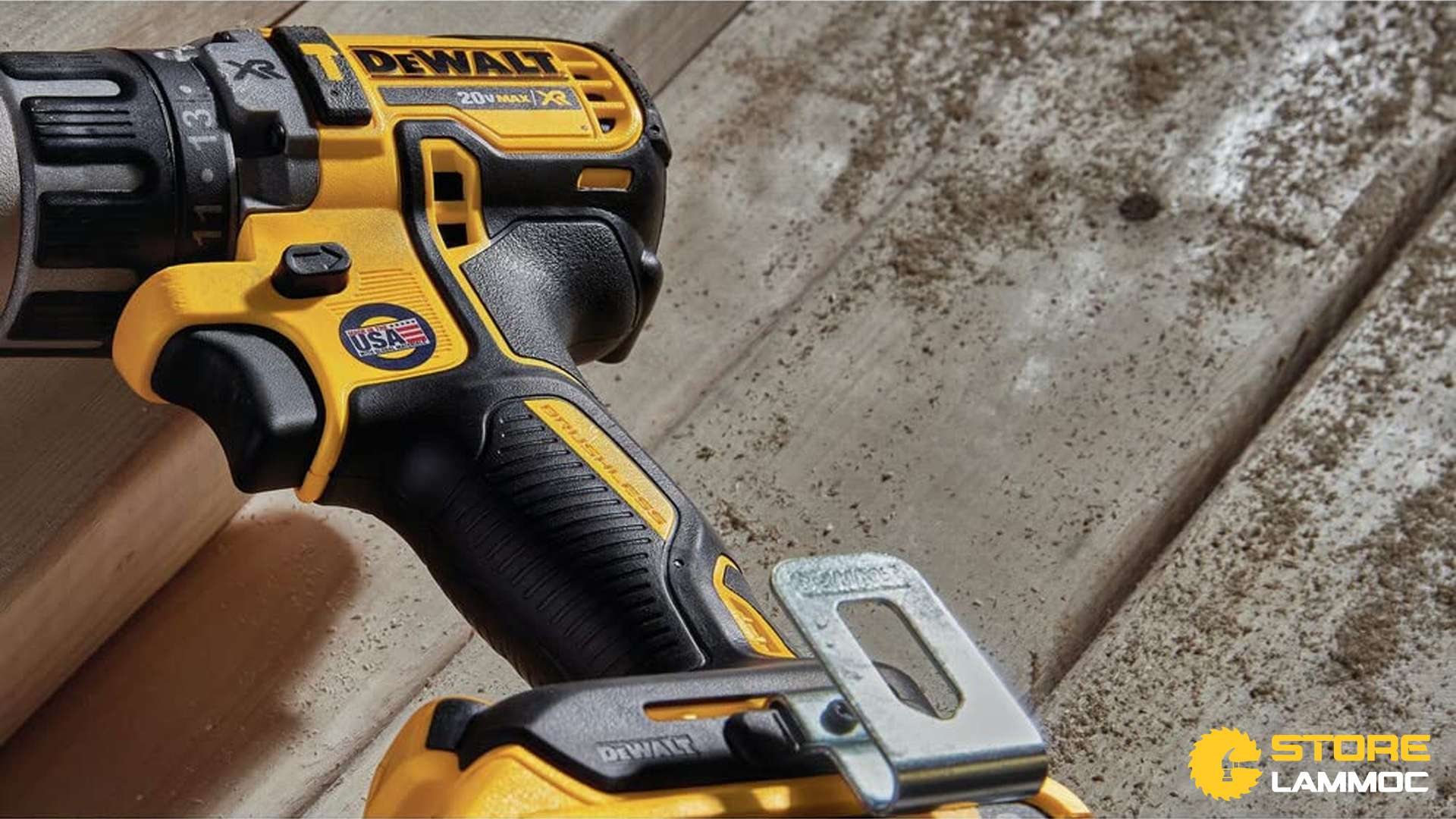Máy khoan pin DeWALT DCD796