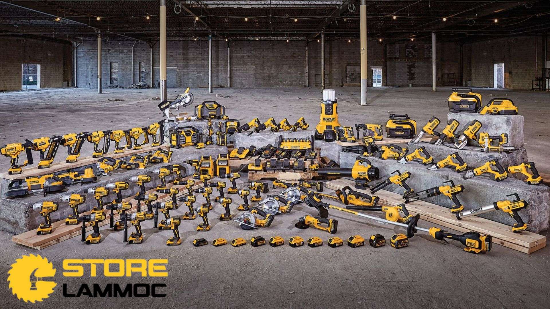 Máy móc công cụ thương hiệu DeWALT