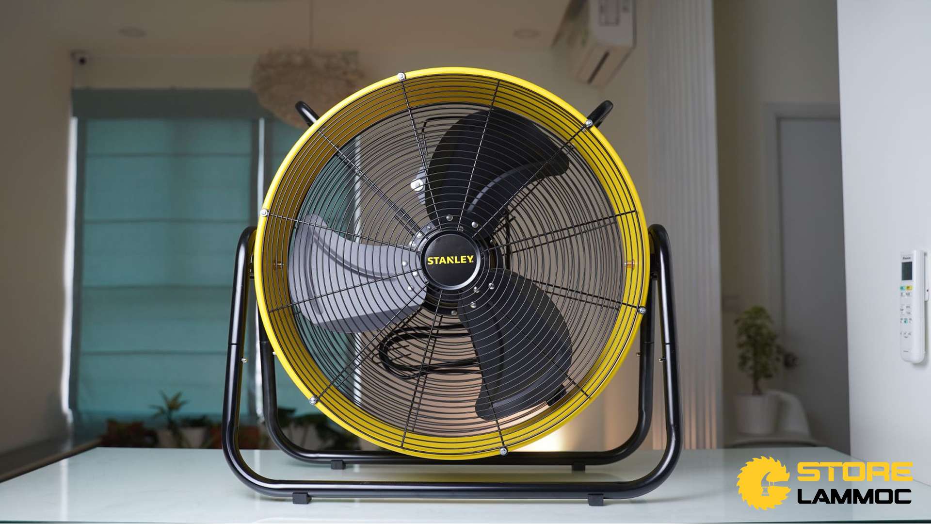 Máy quạt công nghiệp Stanley