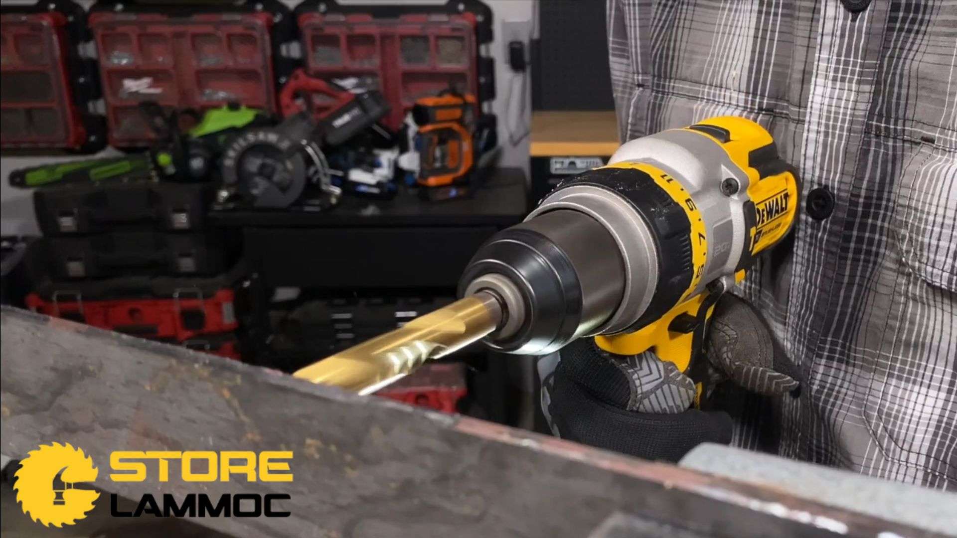 Thử nghiệm Máy khoan pin DeWalt Flexvolt DCD999