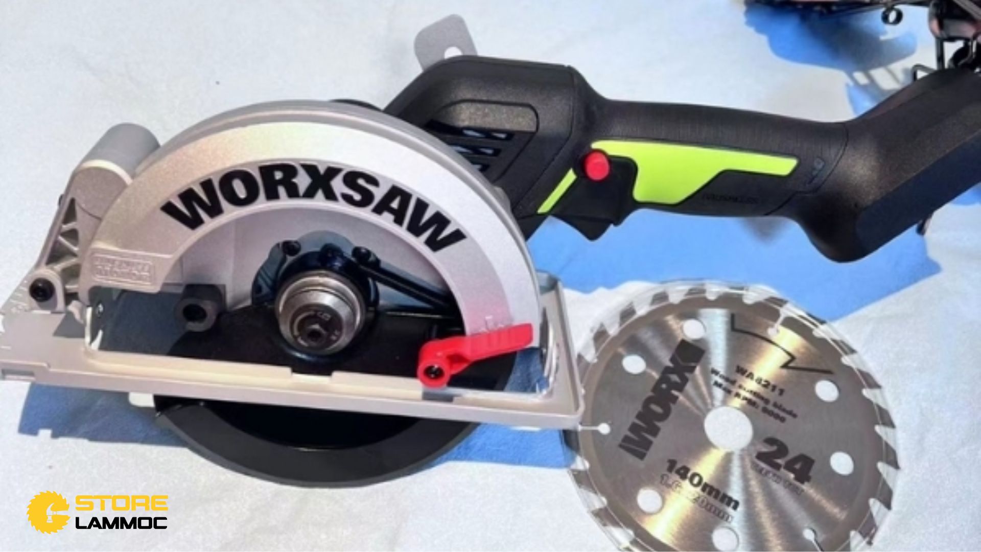 Tổng quan về máy cưa đĩa pin Worx WU535