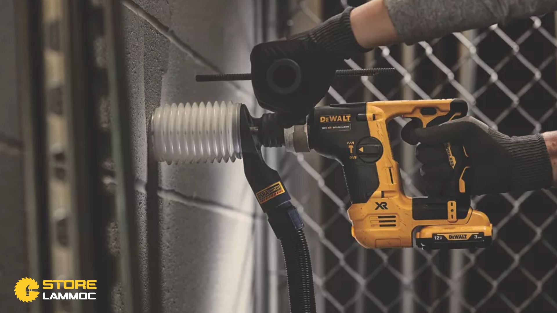 Ứng Dụng Thực Tế Của Máy Khoan Bê Tông Dewalt