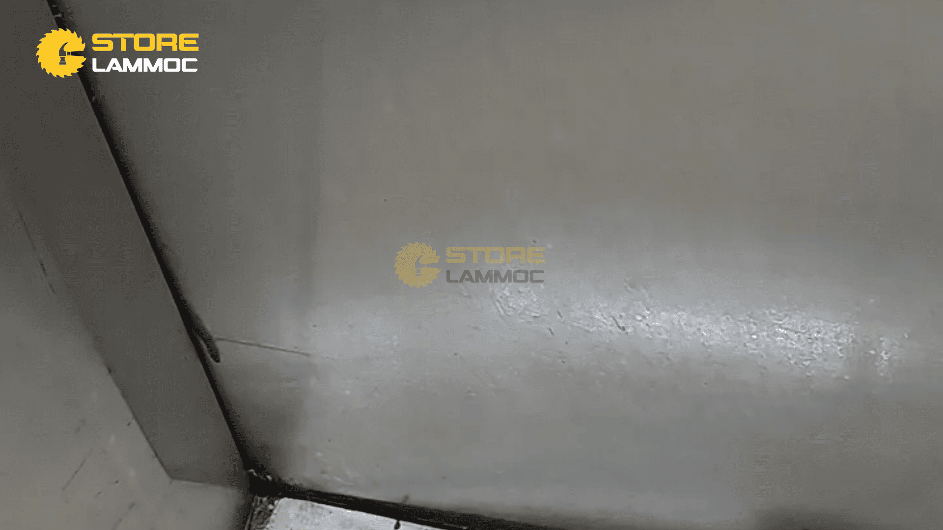 Vệ sinh thang máy dễ dàng hiệu quả bằng Super Cleaner của Siliconi
