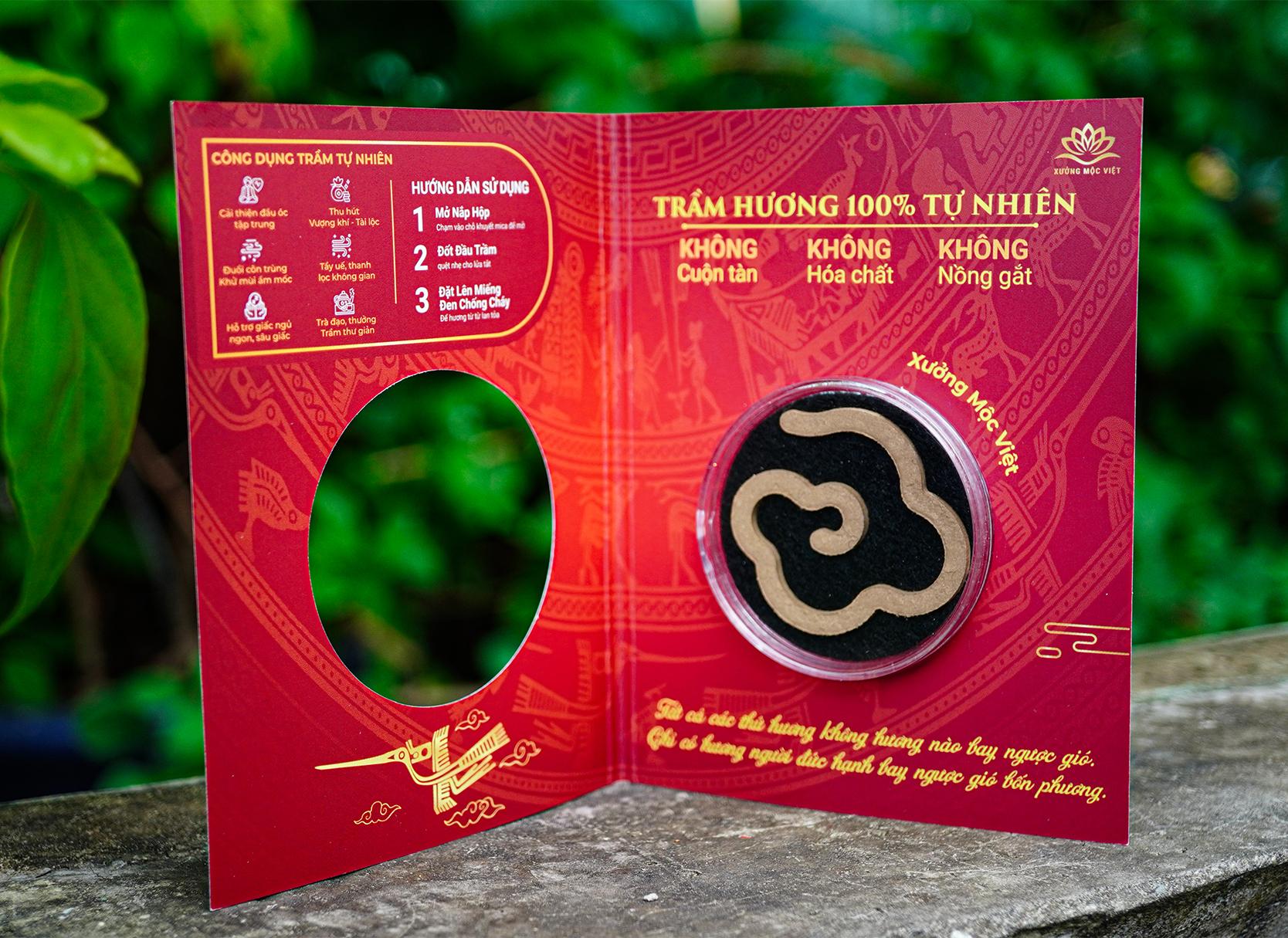 Trầm Hương Vân Mây Thượng Hạng – Tinh Hoa Hương Trầm Tự Nhiên Cho Không Gian Bình An
