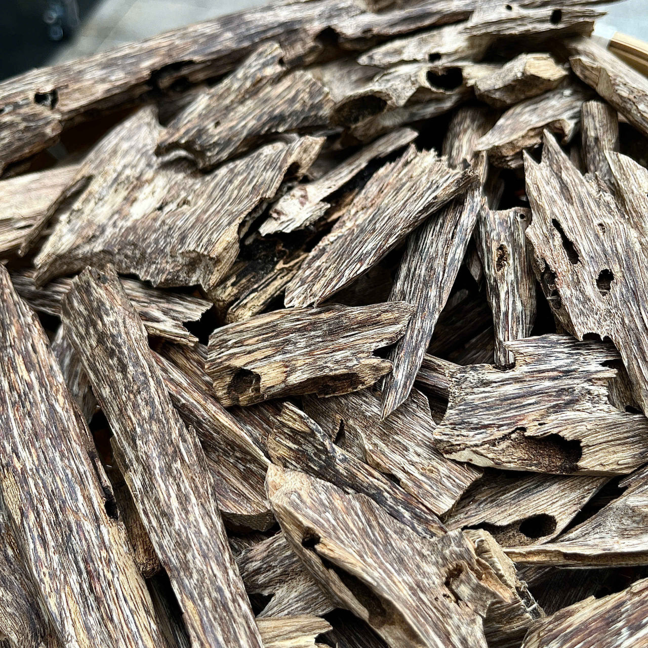 LÔ PHÔI TRẦM HƯƠNG CHẤT LƯỢNG - NGUỒN NGUYÊN LIỆU CAO CẤP TỪ XƯỞNG MỘC VIỆT