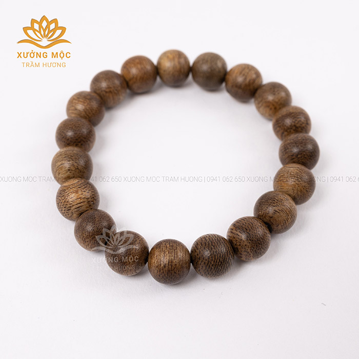 VÒNG TAY TRẦM HƯƠNG HẠT TRÒN CÓ Ý NGHĨA PHONG THỦY GÌ?