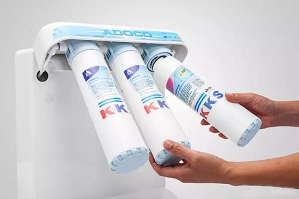Máy lọc nước chạy mà không tự ngắt là do vấn đề gì? 