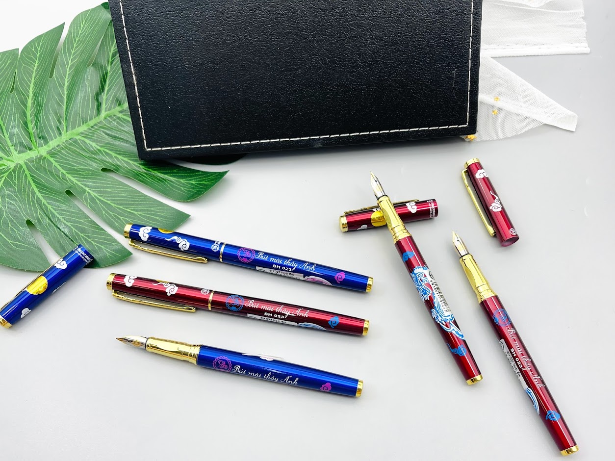 Bút mài thầy Ánh 023 - êm trơn