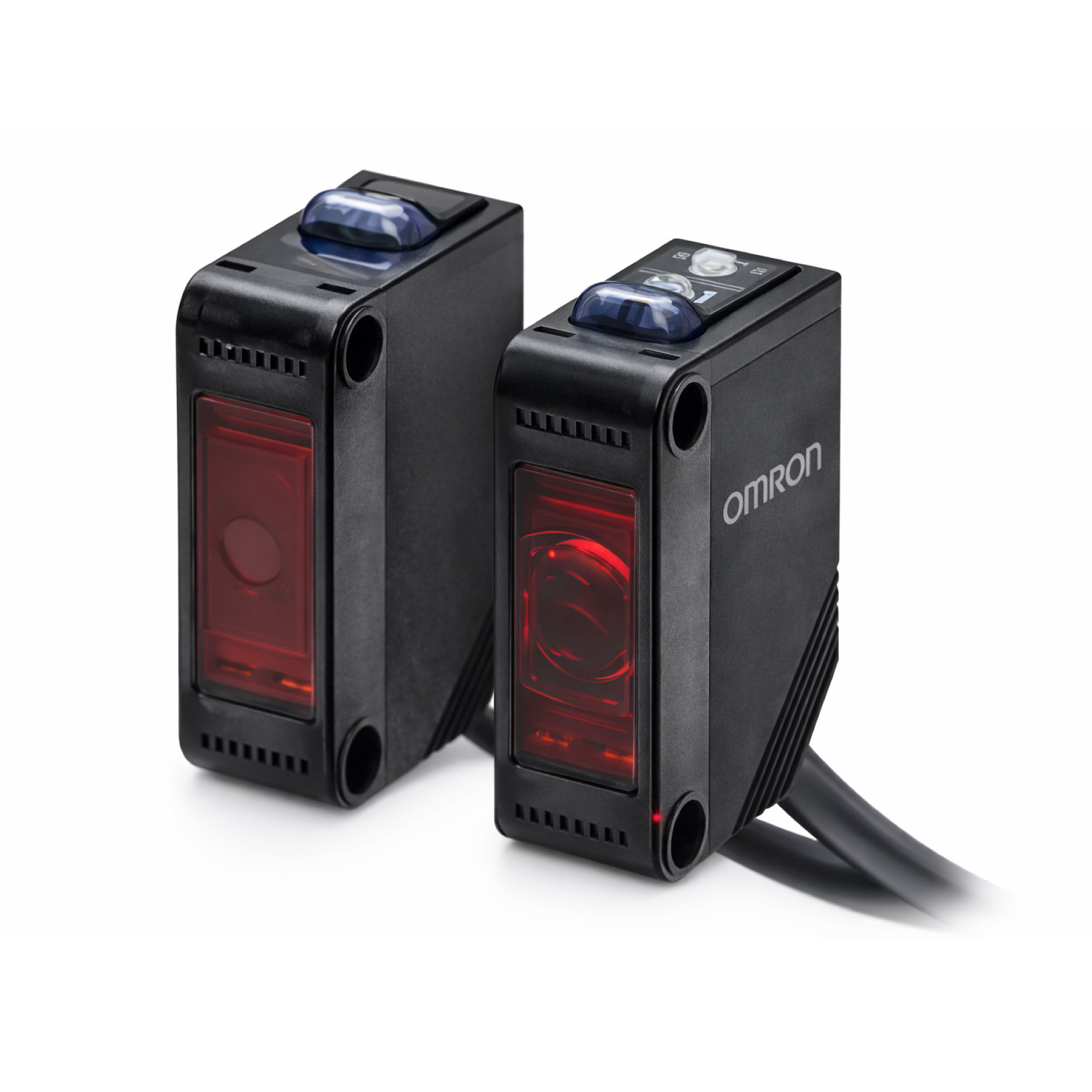 E3Z-LT81 2M OMRON Cảm biến quang laser