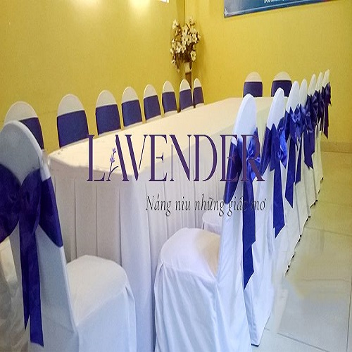 Khăn bàn váy ghế 08