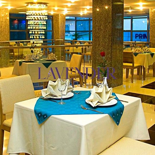 Khăn trải bàn khách sạn 01