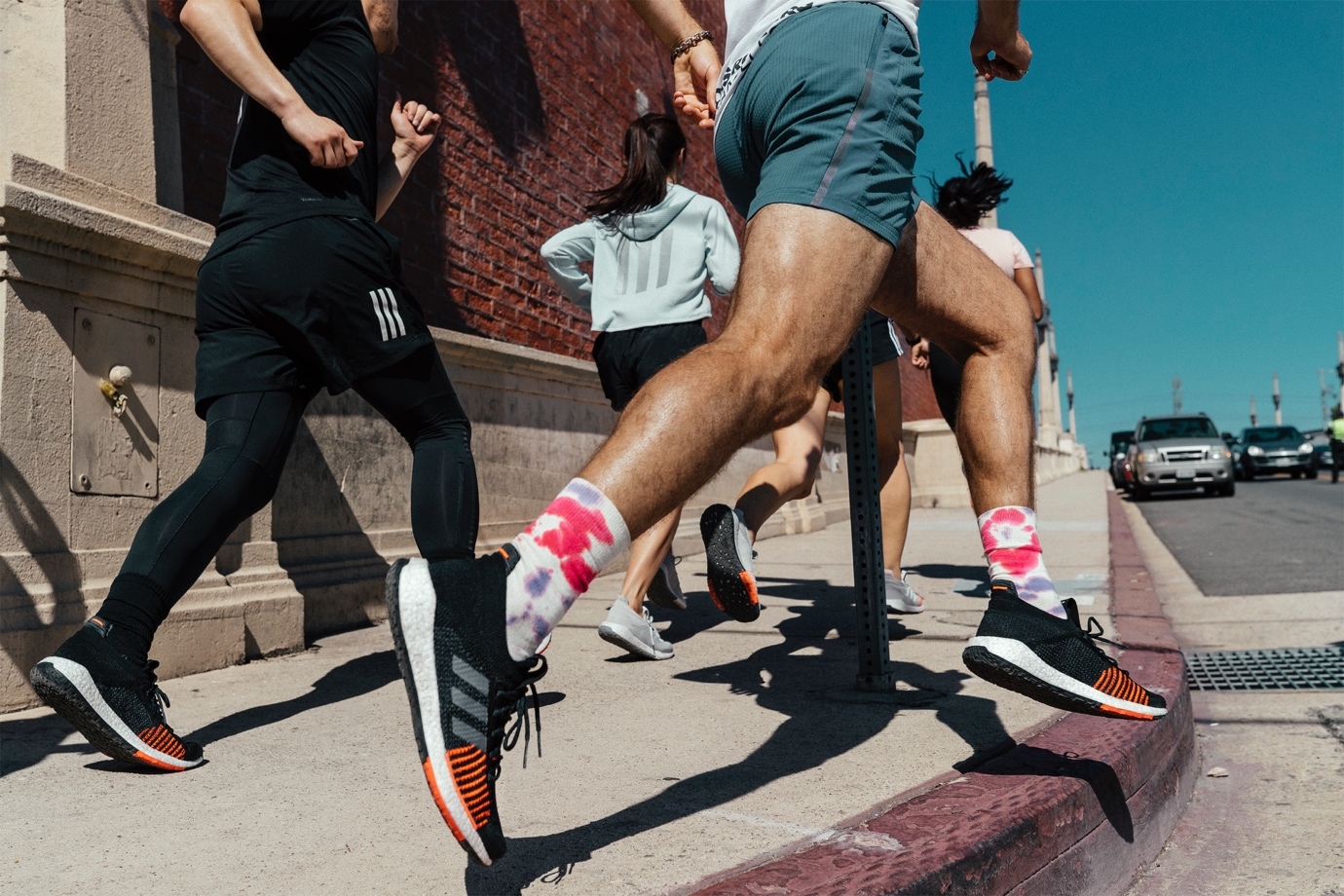 TOP 5 ĐÔI GIÀY CHẠY CỦA ADIDAS ĐƯỢC ĐÁNH GIÁ TỐT NHẤT ĐẦU NĂM 2020 TOP 5 ĐÔI GIÀY CHẠY CỦA ADIDAS ĐƯỢC ĐÁNH GIÁ TỐT NHẤT ĐẦU NĂM 2020