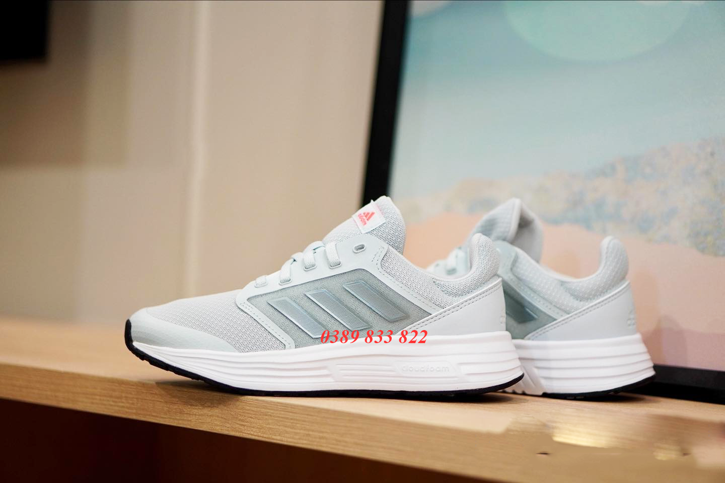 2 Giày Adidas GLX 5 GW0774 màu xanh