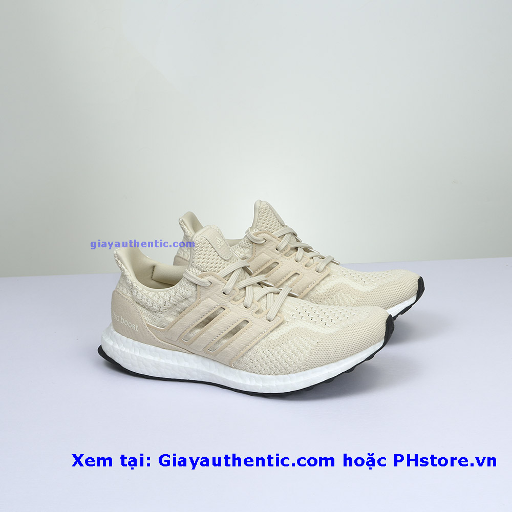 Ảnh chụp nghiêng giày Ultraboost 5.0 DNA FZ1851