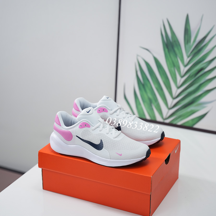 1 Giày nike revolution 7 FB7689 103 (GS)