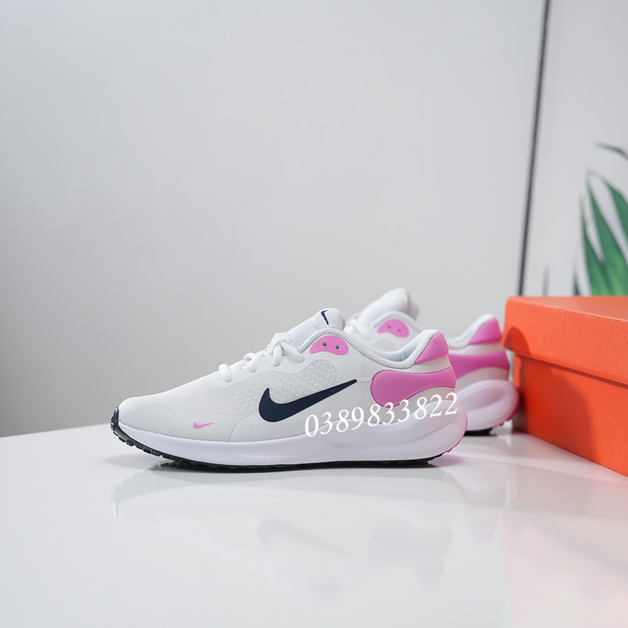 4 Giày nike revolution 7 FB7689 103 (GS)