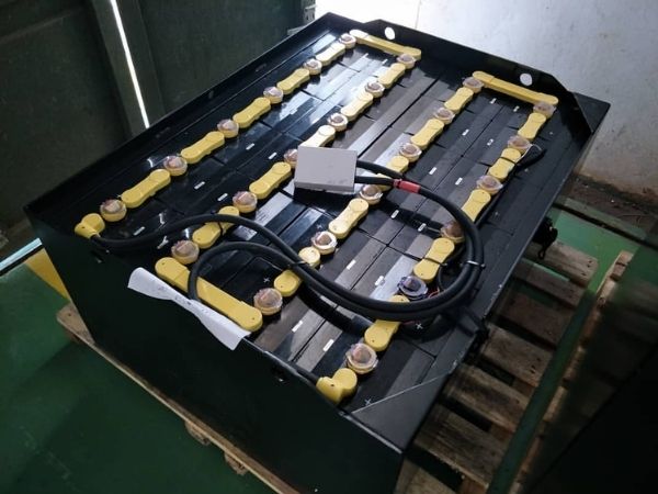 Dòng model bình điện ắc quy xe nâng GS YUASA phổ biến