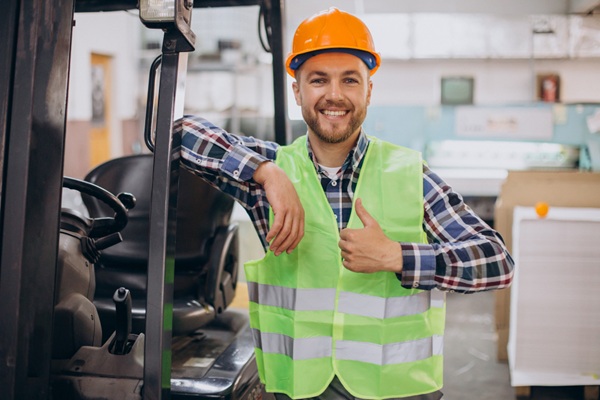 Người lao động và doanh nghiệp cần biết cách kiểm tra để tránh các rủi ro pháp lý