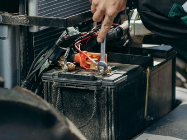 THACOES giới thiệu cách phục hồi ắc quy khô đơn giản, hiệu quả tại nhà