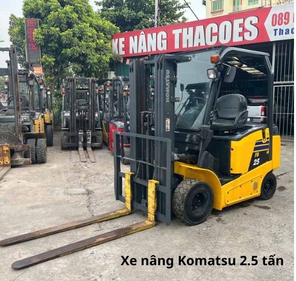 THACOES tổng hợp 3 model xe nâng Komatsu&nbsp; 2.5 tấn đáng cân nhắc