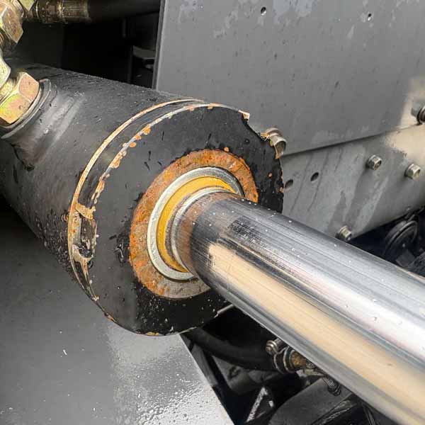 XE NÂNG CŨ TCM 2.5 TẤN (Xe 2003. Bình GS 2020) FB25-17-81M-00453