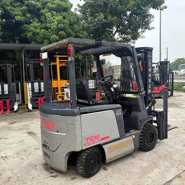 XE NÂNG CŨ TCM 2.5 TẤN (Xe 2003. Bình GS 2020) FB25-17-81M-00453