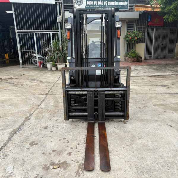 XE NÂNG CŨ TCM 2.5 TẤN (Xe 2003. Bình GS 2020) FB25-17-81M-00453