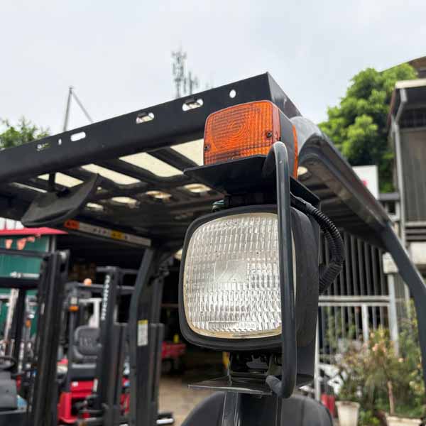 XE NÂNG CŨ 2.5 TẤN KOMATSU ĐIỆN (Bình GS 2024)