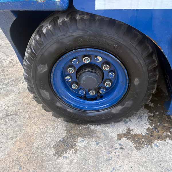 KOMATSU 2.5 TẤN ĐIỆN FE25-1-302447 (Xe 2016, Bình khô 2020)