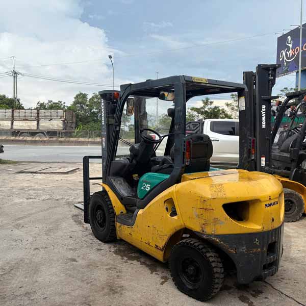 KOMATSU 2.5T XĂNG (2004) FG25LC-15-M200-579683