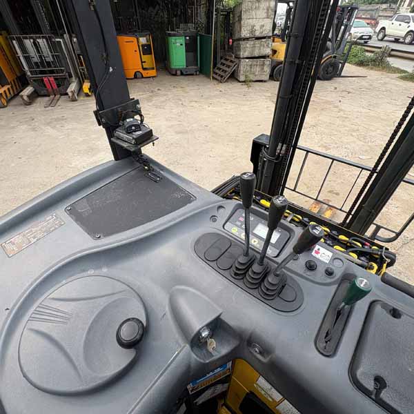 XE NÂNG CŨ KOMATSU 1.5T ĐIỆN (2016) FB15RL-15-M272-158488