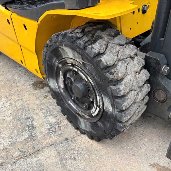 KOMATSU 1.5 TẤN ĐIỆN FB15M-12-827157