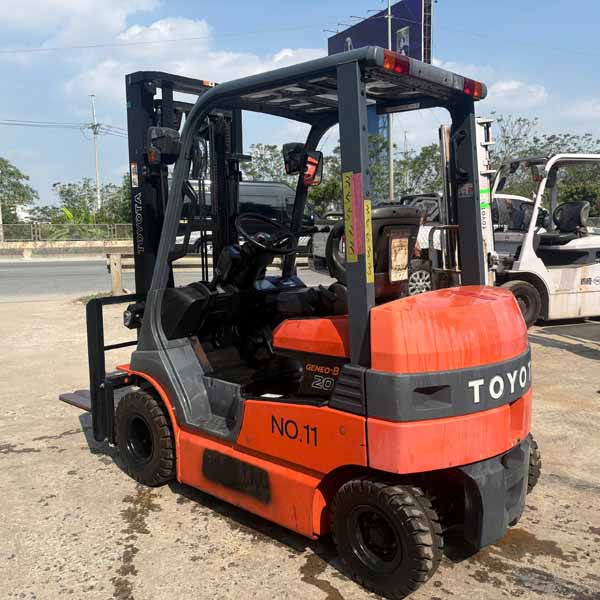TOYOTA 2.0 TẤN ĐIỆN 7FB20-7FB25-35533 (Xe 2008. Bình 2020)
