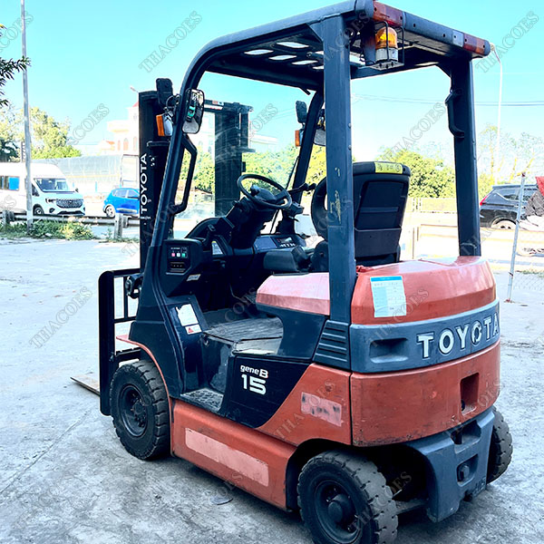 TOYOTA 8FB15-8FB18-11828 (2017)