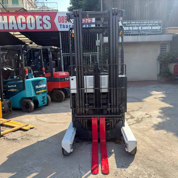 NICHIYU 1.4 TẤN FBRMAW14-85-550MCS-1360-06877 (Xe 2020. Bình 2026)