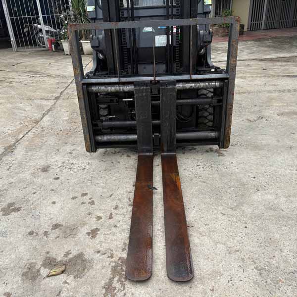 XE NÂNG CŨ TCM 2.5 TẤN (Xe 2003. Bình GS 2020) FB25-17-81M-00453