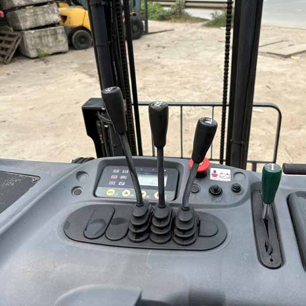 XE NÂNG CŨ KOMATSU 1.5T ĐIỆN (2016) FB15RL-15-M272-158488