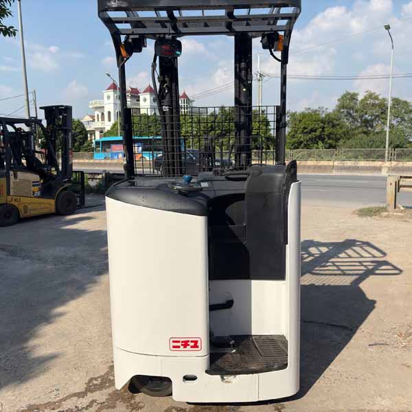 NICHIYU 1.4 TẤN FBRMAW14-85-550MCS-1360-06877 (Xe 2020. Bình 2026)