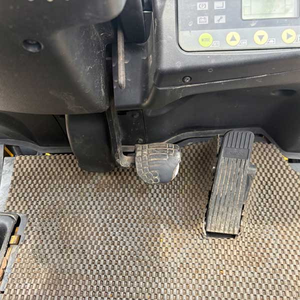 KOMATSU 1.5 TẤN ĐIỆN FB15-12-M236-845706