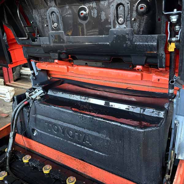 TOYOTA 1.5 TẤN ĐIỆN 7FB15-7FB18-25466 (Xe 2014. Bình GS 2020)