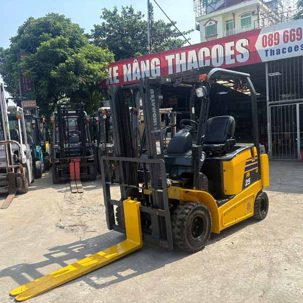 KOMATSU 2.5 TẤN ĐIỆN FB25-12-102019 (Xe 2020, Bình 2025)
