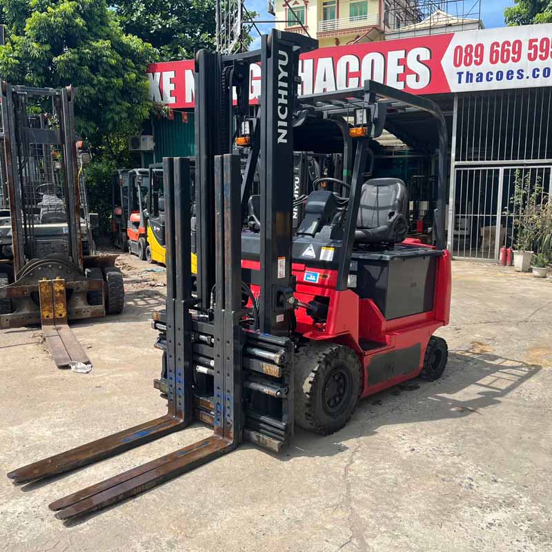 NICHIYU 2.5 TẤN (Xe 2018. Bình Hitachi 2018) FB25PN-77-500MCSSF-241C-14915