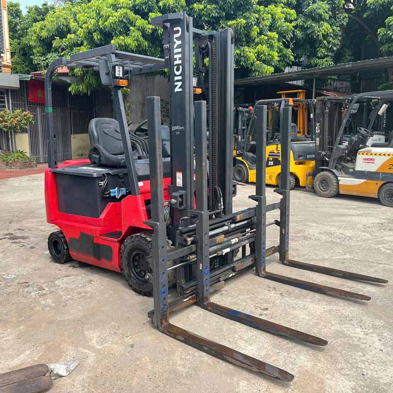 NICHIYU 2.5 TẤN (Xe 2018. Bình Hitachi 2018) FB25PN-77-500MCSSF-241C-14915
