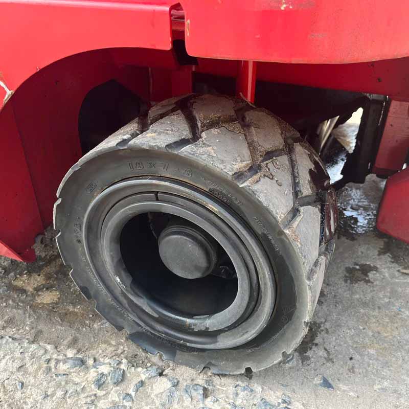 NICHIYU 2.5 TẤN (Xe 2018. Bình Hitachi 2018) FB25PN-77-500MCSSF-241C-14915