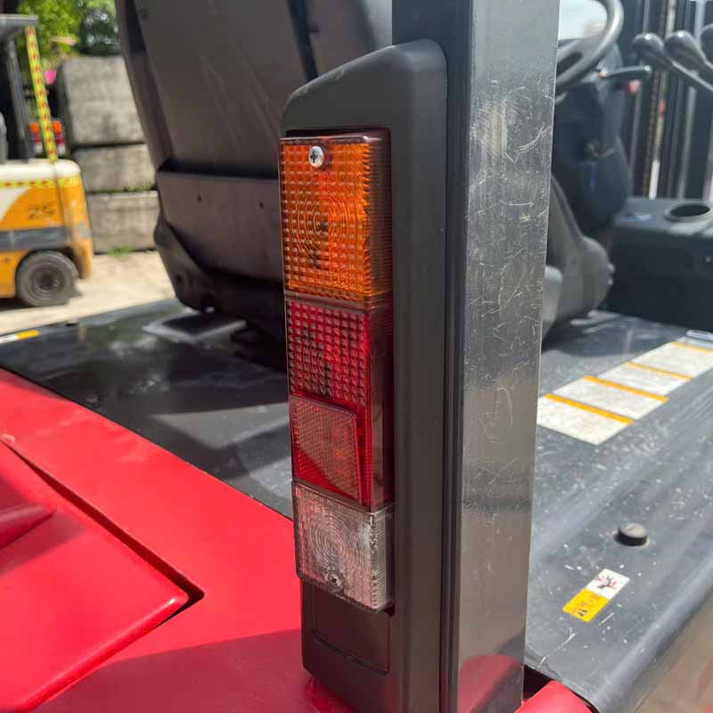 NICHIYU 2.5 TẤN (Xe 2018. Bình Hitachi 2018) FB25PN-77-500MCSSF-241C-14915