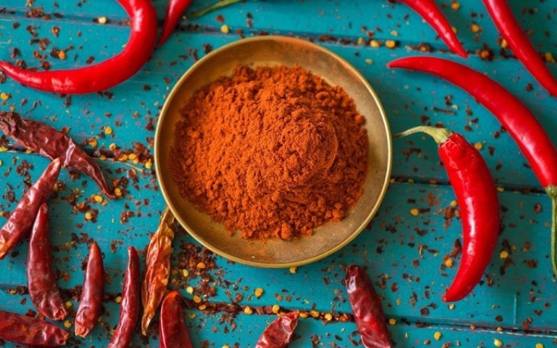1. Giới thiệu chủ đề “Tới tháng có nên ăn cay”